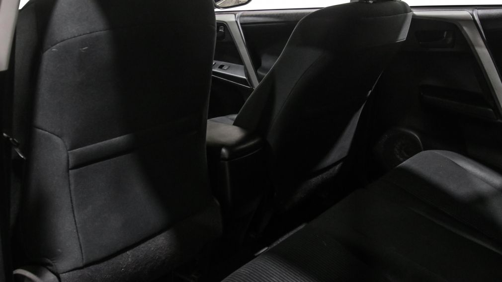 Toyota Rav 4 LE 2018 d&rsquo;occasion à vendre - 19