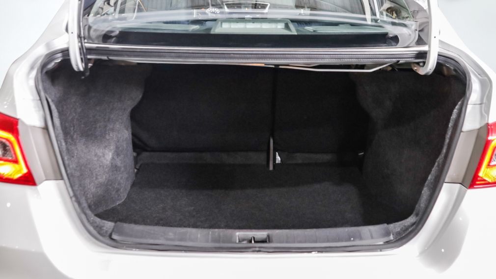 Nissan Sentra SV 2019 d&rsquo;occasion à vendre - 21