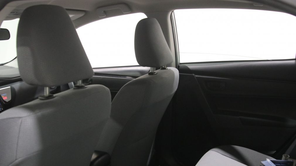 Toyota Corolla CE 2018 d&rsquo;occasion à vendre - 18