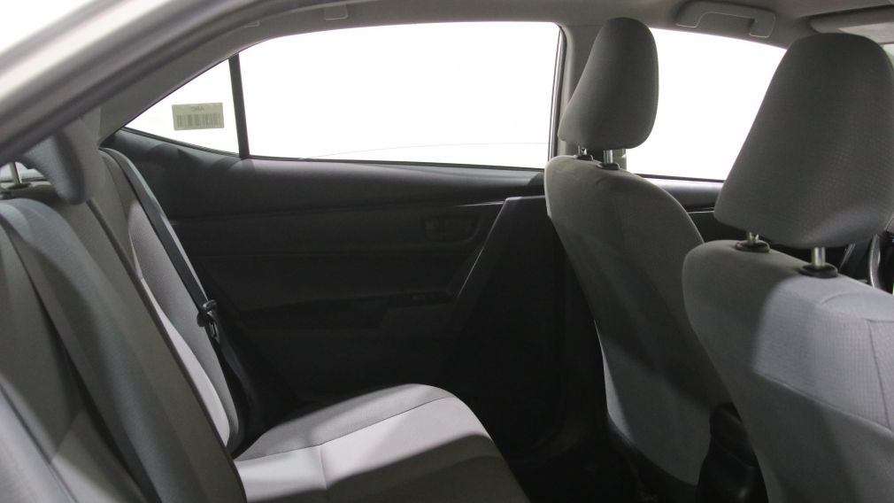Toyota Corolla CE 2018 d&rsquo;occasion à vendre - 22