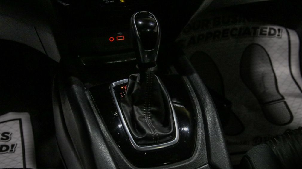 Nissan Rogue SV 2020 d&rsquo;occasion à vendre - 19