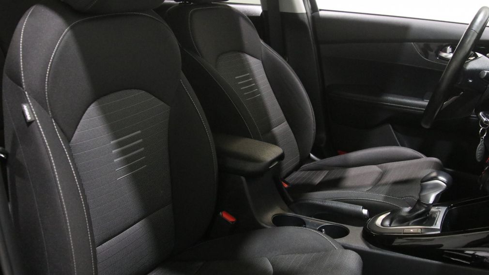 Kia Forte EX 2021 d&rsquo;occasion à vendre - 24