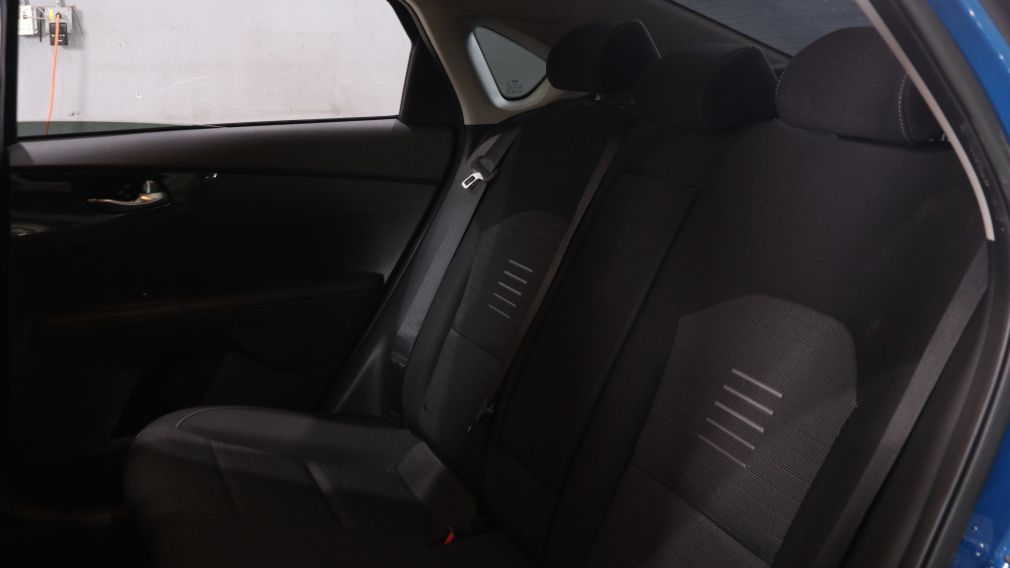 Kia Forte EX 2021 d&rsquo;occasion à vendre - 17