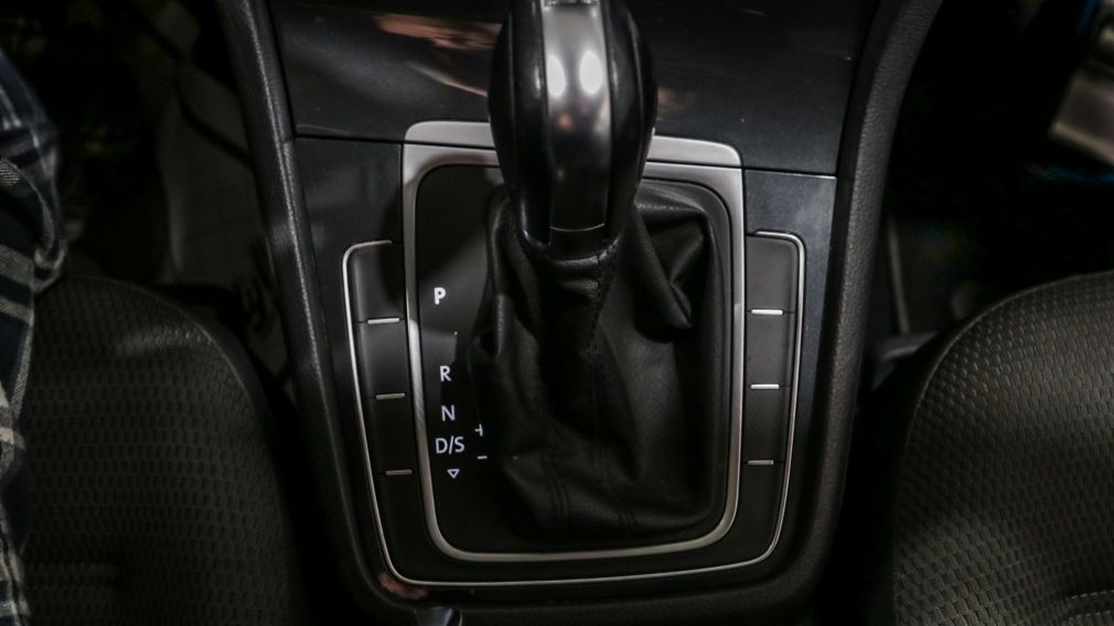 Volkswagen Golf Comfortline 2019 d&rsquo;occasion à vendre - 16