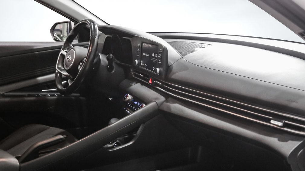 Hyundai Elantra Preferred 2022 d&rsquo;occasion à vendre - 23