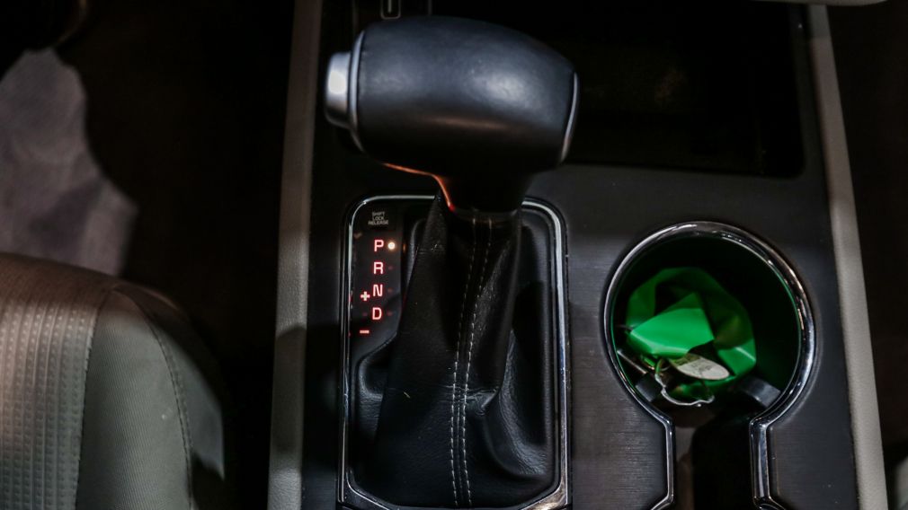 Kia Sedona LX 2020 d&rsquo;occasion à vendre - 18