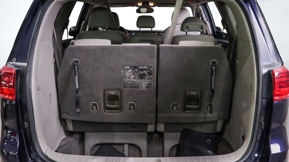 Kia Sedona LX 2020 d&rsquo;occasion à vendre - 23