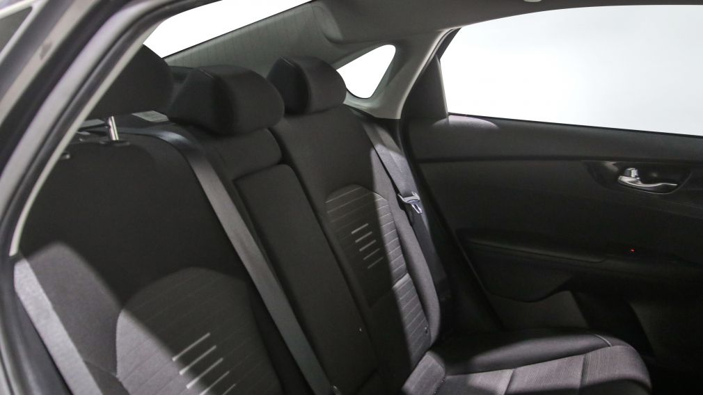 Kia Forte EX+ 2021 d&rsquo;occasion à vendre - 22