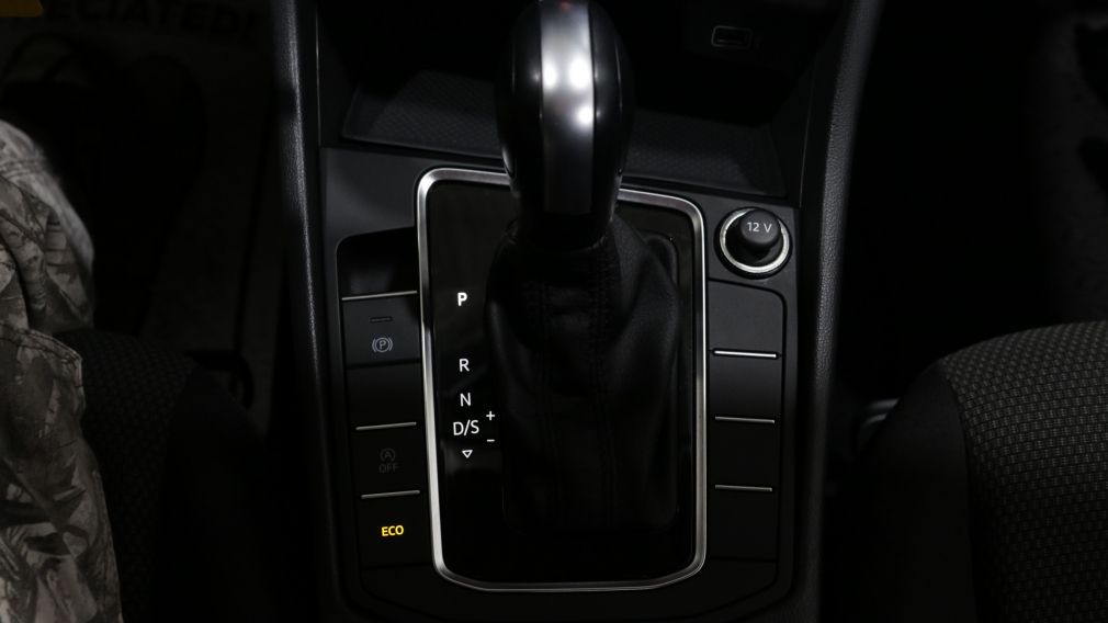 Volkswagen Jetta Comfortline 2019 d&rsquo;occasion à vendre - 16