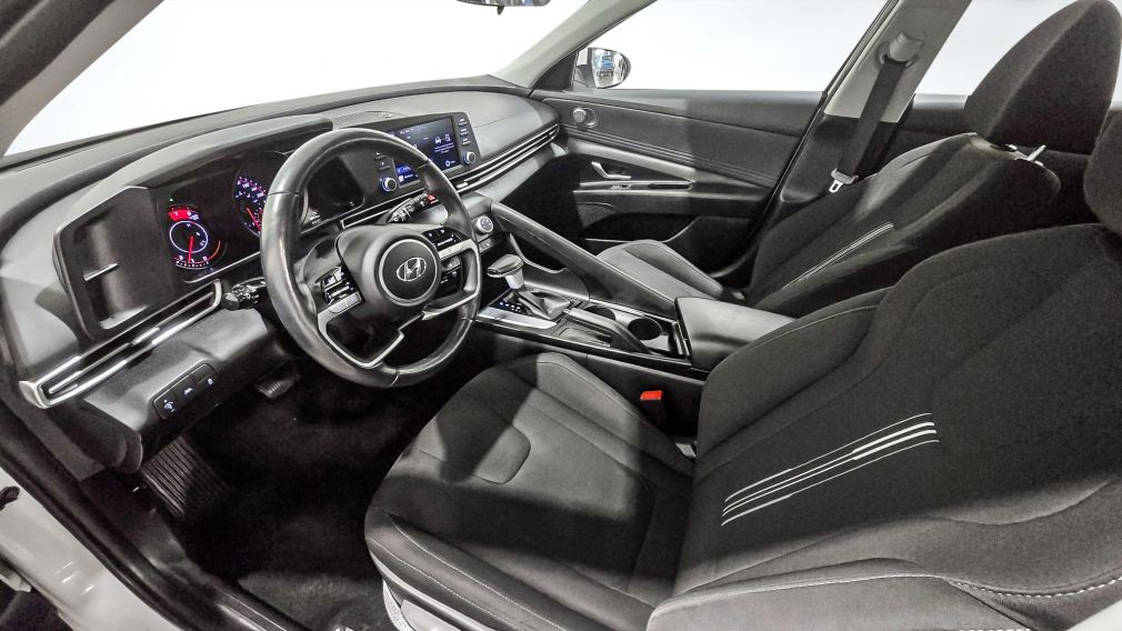 Hyundai Elantra Preferred 2022 d’occasion à vendre - 9