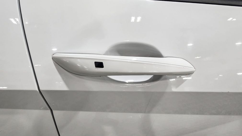 Hyundai Elantra Preferred 2022 d’occasion à vendre - 16