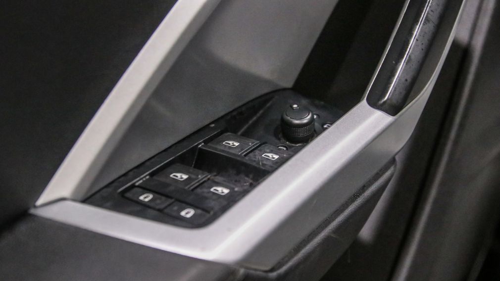 Audi Q3 Komfort 2021 d&rsquo;occasion à vendre - 11