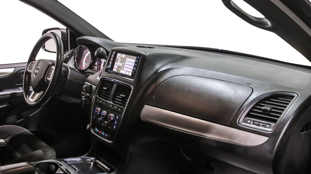 Dodge GR Caravan SXT 2019 d&rsquo;occasion à vendre - 21