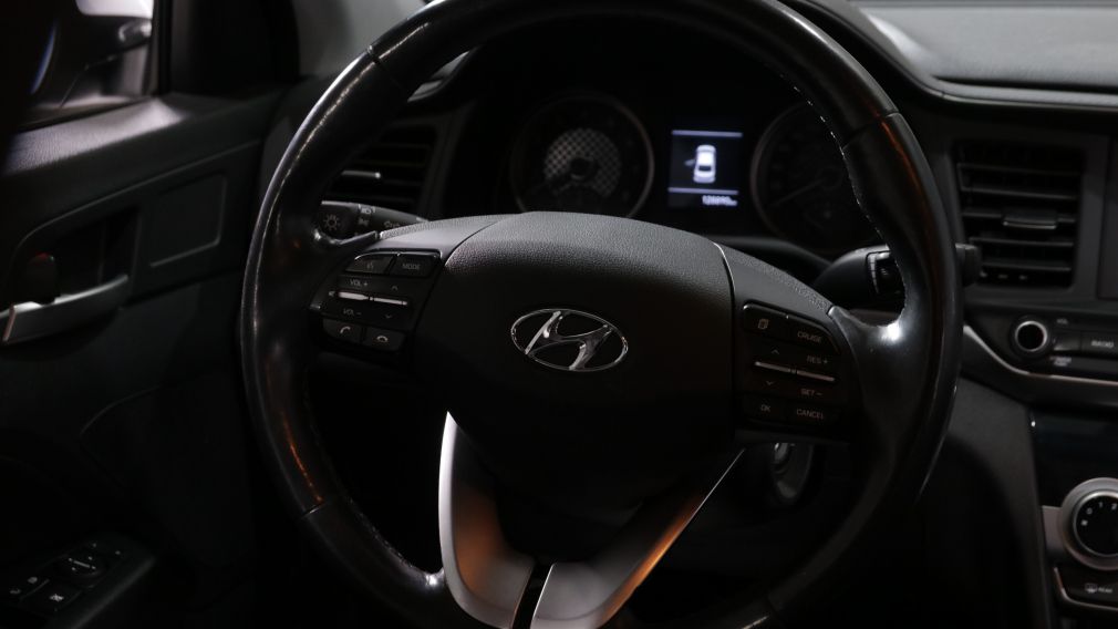 Hyundai Elantra Preferred 2019 d&rsquo;occasion à vendre - 11