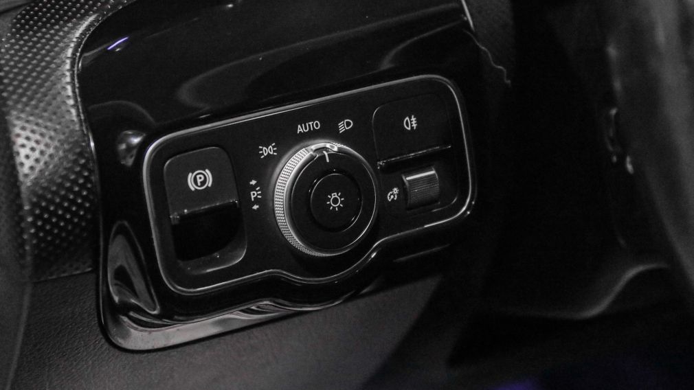 Mercedes Benz A-Class A 220 2019 d&rsquo;occasion à vendre - 13