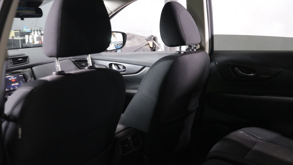 Nissan Rogue SV 2019 d&rsquo;occasion à vendre - 21