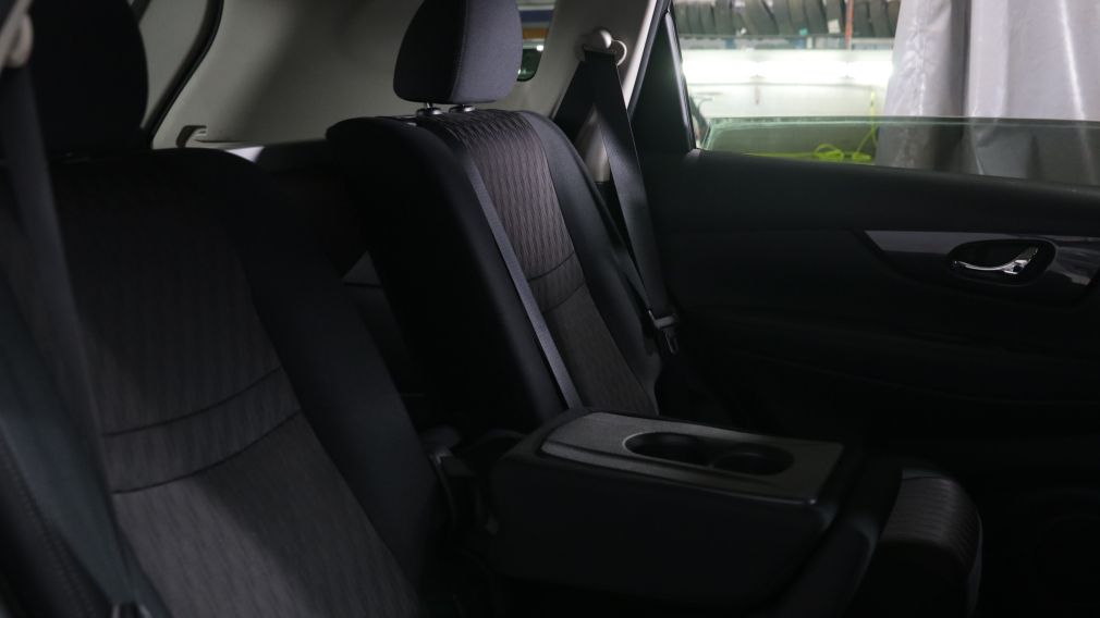 Nissan Rogue SV 2019 d&rsquo;occasion à vendre - 23