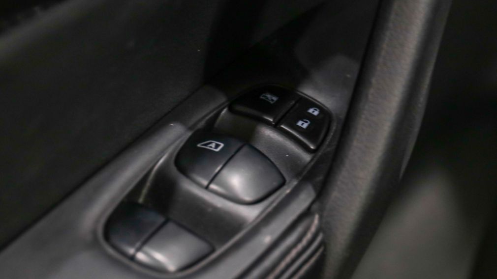 Nissan Rogue SV 2019 d&rsquo;occasion à vendre - 9