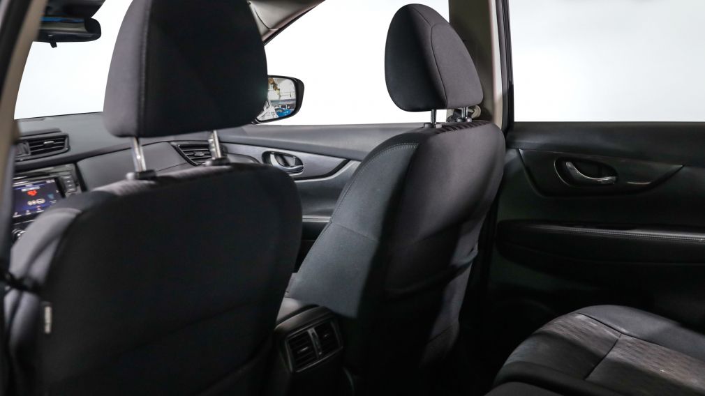 Nissan Rogue SV 2019 d&rsquo;occasion à vendre - 21