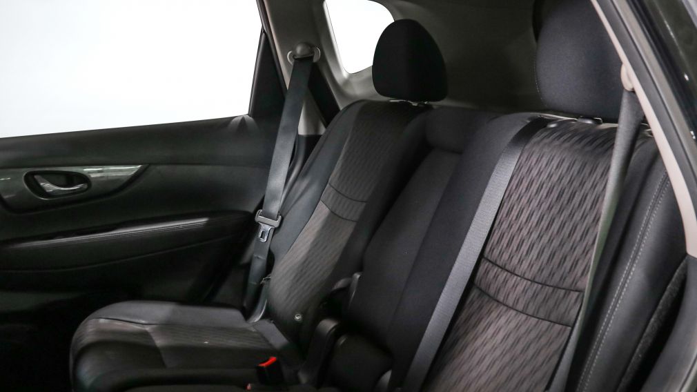 Nissan Rogue SV 2019 d&rsquo;occasion à vendre - 20