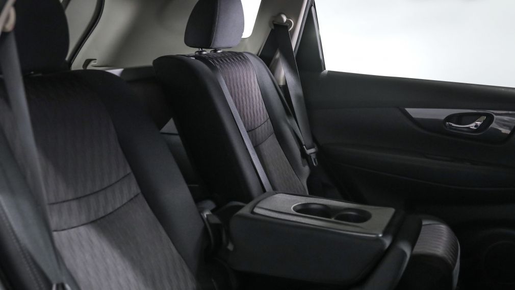 Nissan Rogue SV 2019 d&rsquo;occasion à vendre - 23