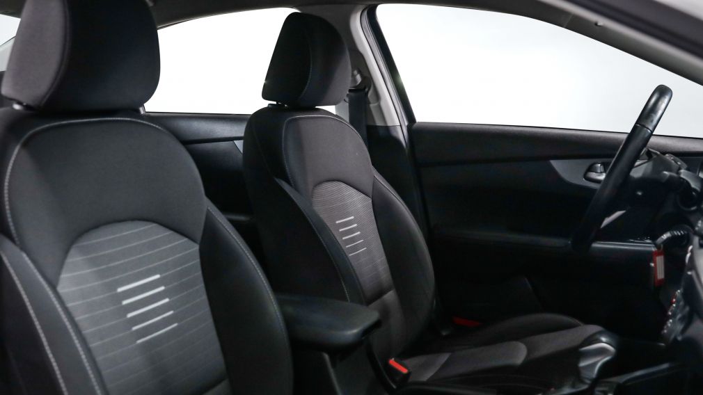 Kia Forte LX 2021 d&rsquo;occasion à vendre - 20