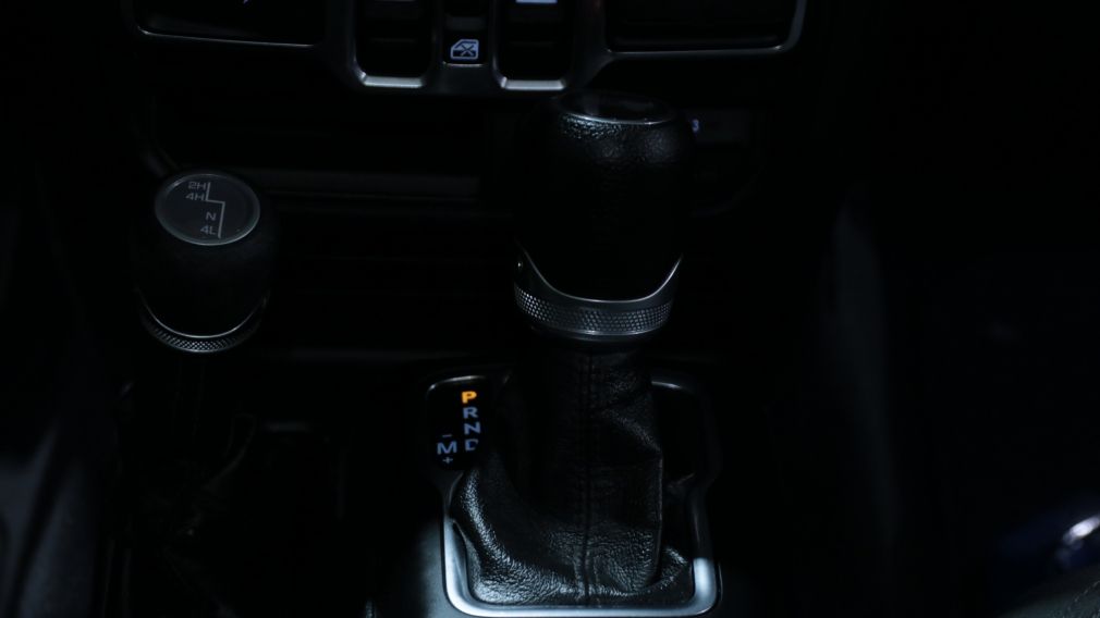 Jeep Wrangler Sport S 2023 d&rsquo;occasion à vendre - 16