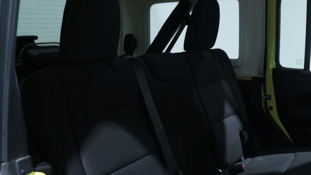 Jeep Wrangler Sport S 2023 d&rsquo;occasion à vendre - 19