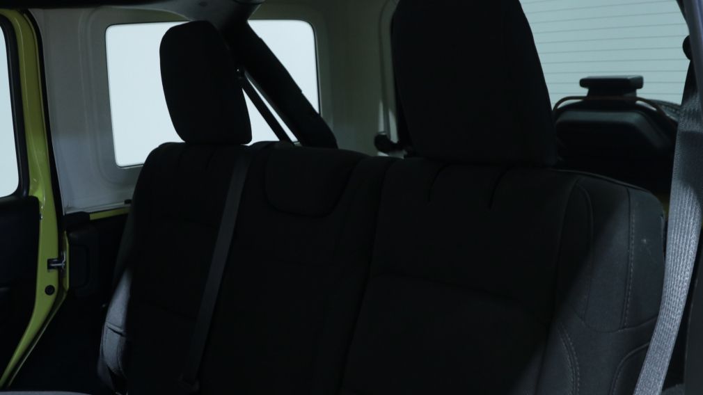 Jeep Wrangler Sport S 2023 d&rsquo;occasion à vendre - 18