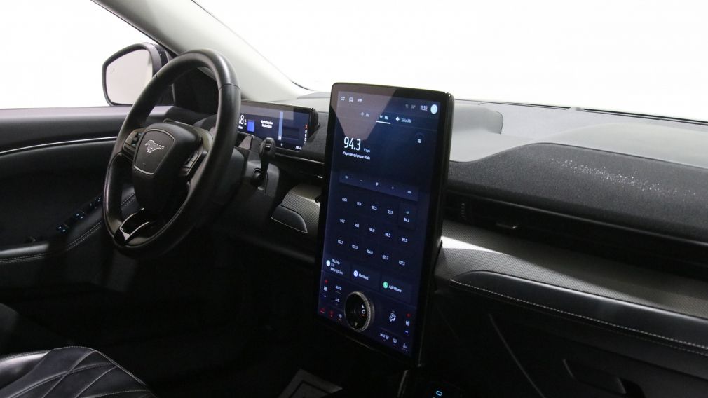 Ford Mustang Mach-E Select 2023 d&rsquo;occasion à vendre - 24