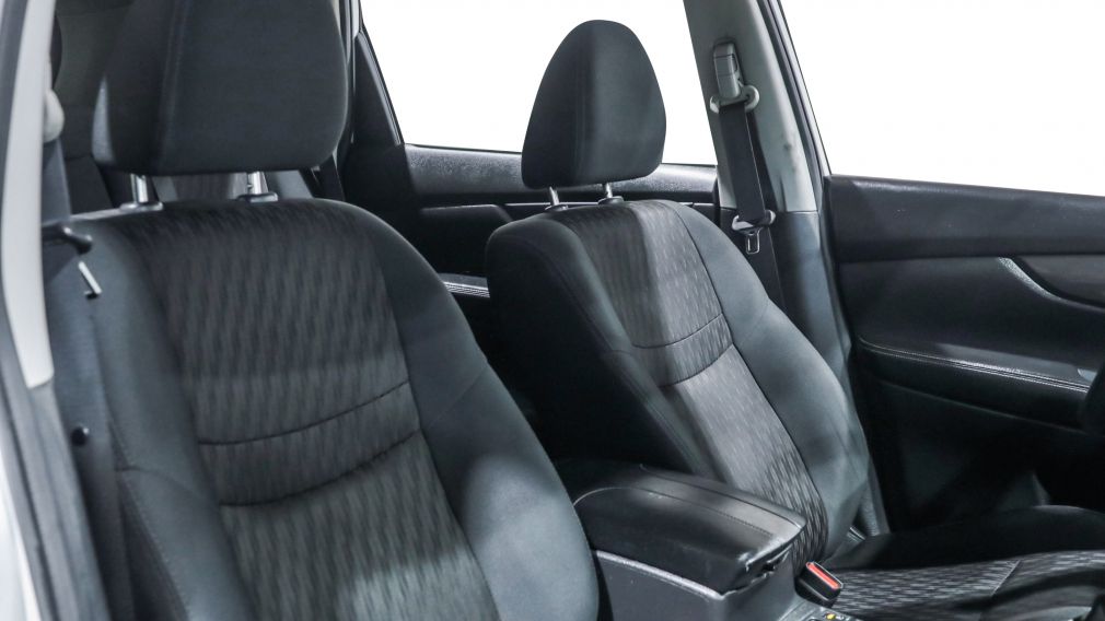 Nissan Rogue SV 2020 d&rsquo;occasion à vendre - 21