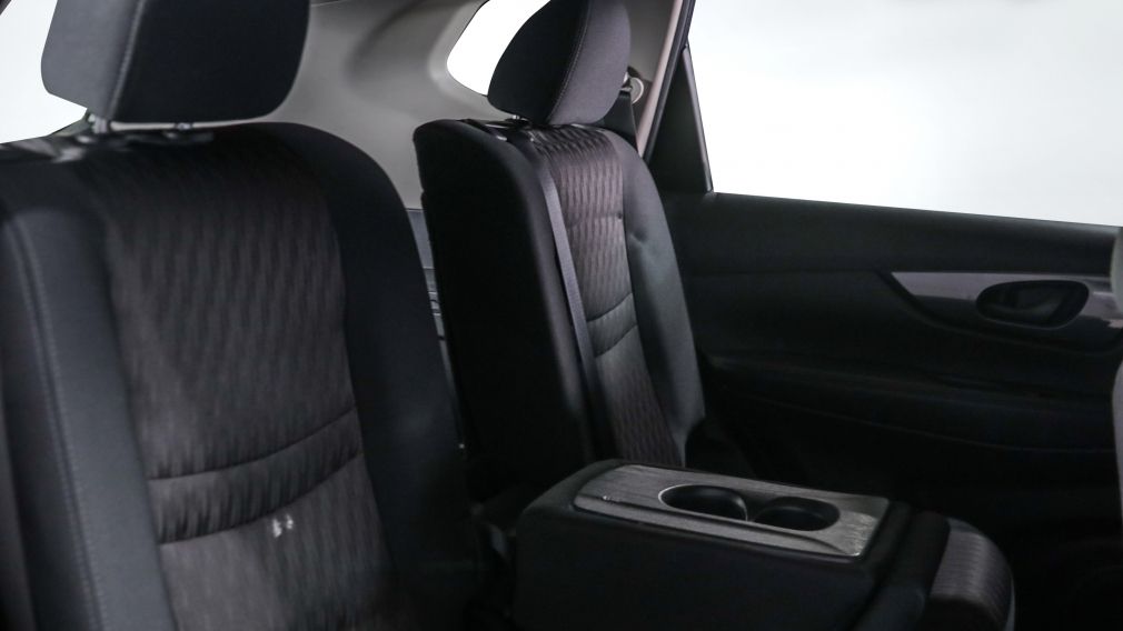 Nissan Rogue SV 2020 d&rsquo;occasion à vendre - 21