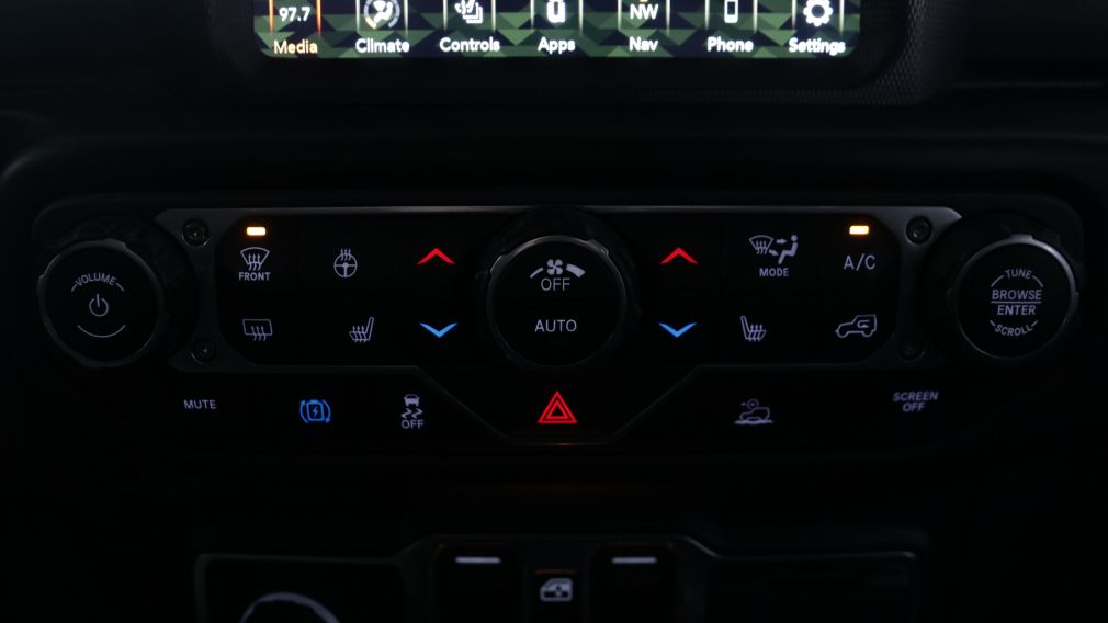 Jeep Wrangler Unlimited Sahara 2021 d&rsquo;occasion à vendre - 16