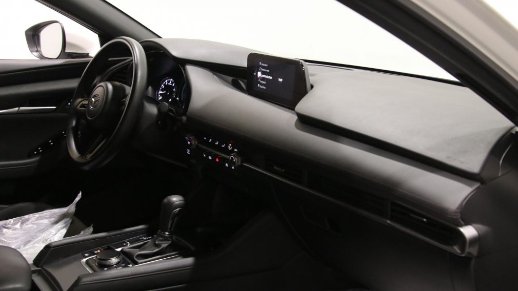Mazda 3 GX 2020 d&rsquo;occasion à vendre - 22
