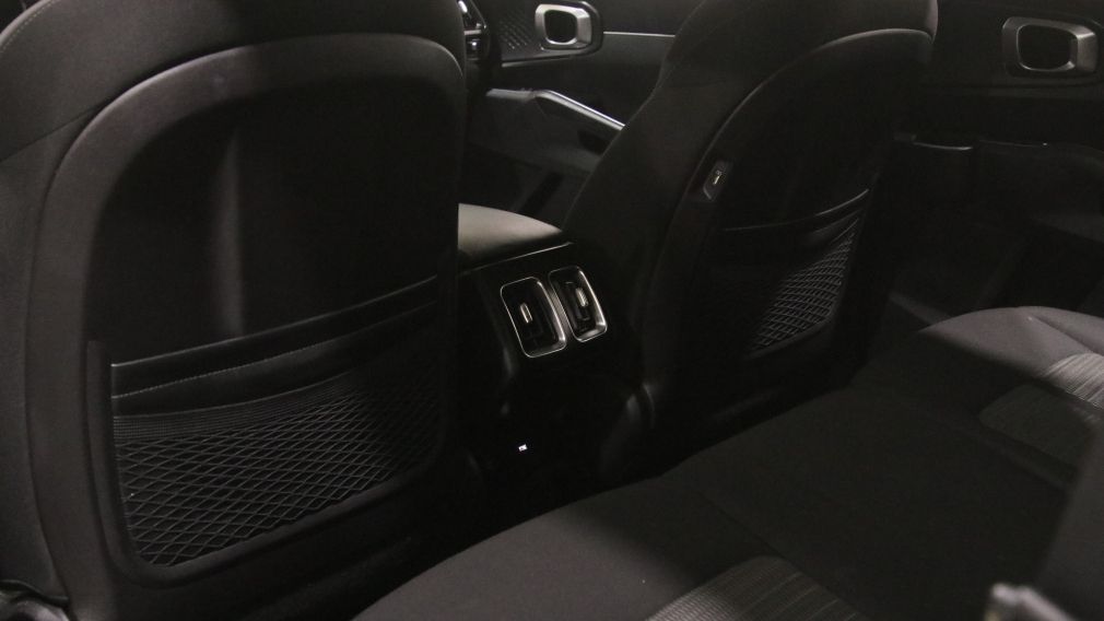 Kia Sorento LX+ 2022 d&rsquo;occasion à vendre - 24