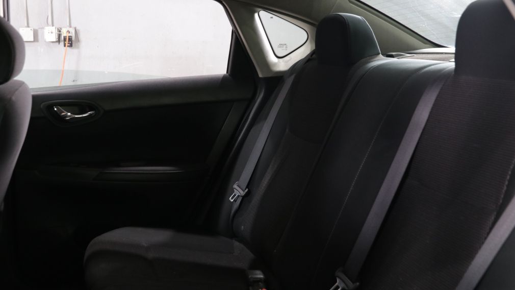 Nissan Sentra S 2019 d&rsquo;occasion à vendre - 16
