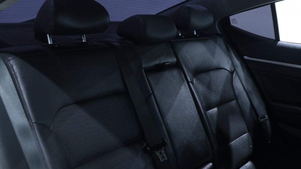 Hyundai Elantra Luxury 2020 d&rsquo;occasion à vendre - 19