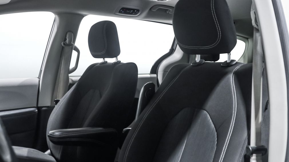 Chrysler Grand Caravan SXT 2021 d&rsquo;occasion à vendre - 10