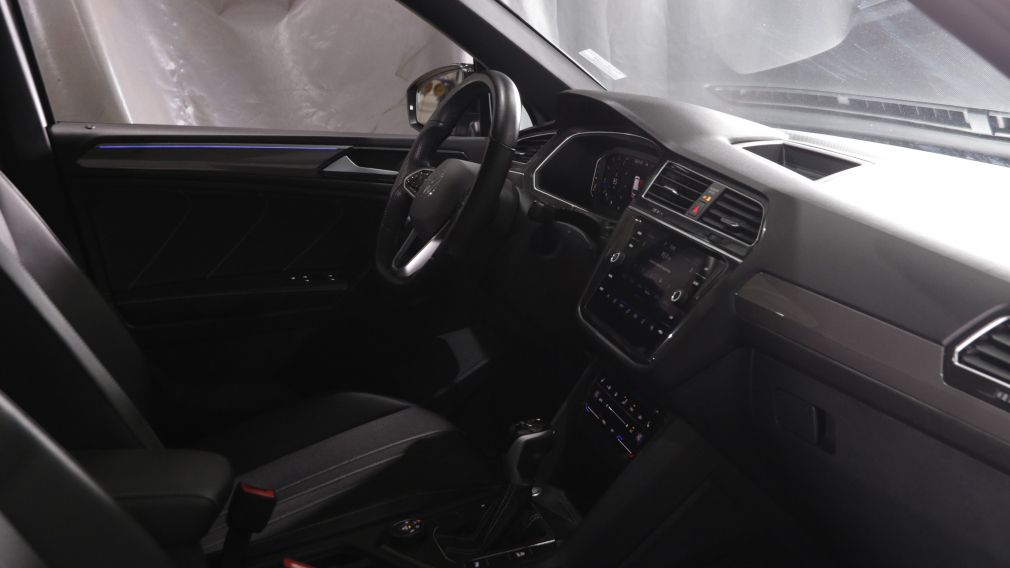 Volkswagen Tiguan Comfortline R-Line Black Edition 2023 d&rsquo;occasion à vendre - 24