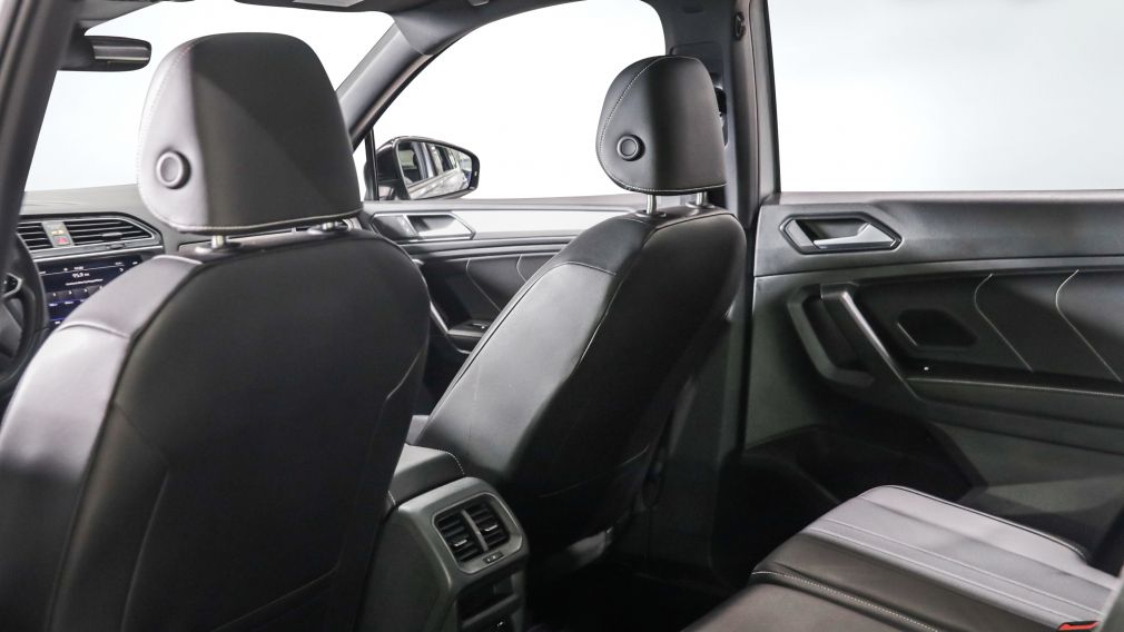 Volkswagen Tiguan Comfortline R-Line Black Edition 2023 d&rsquo;occasion à vendre - 21