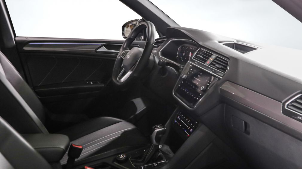 Volkswagen Tiguan Comfortline R-Line Black Edition 2023 d&rsquo;occasion à vendre - 24