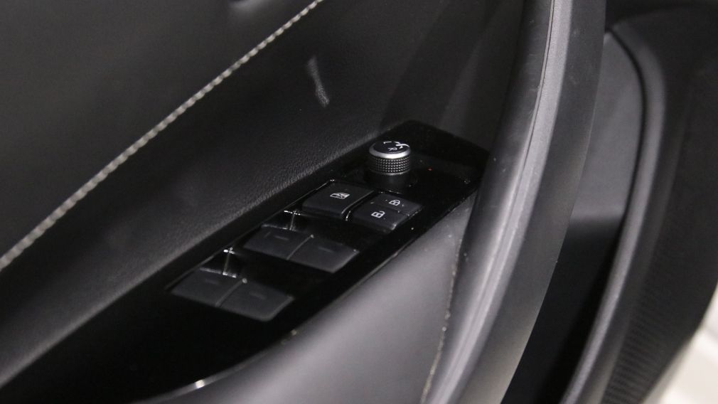 Toyota Corolla CVT 2020 d&rsquo;occasion à vendre - 11