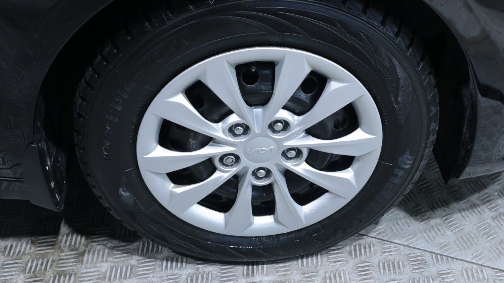 Kia Forte LX 2023 d&rsquo;occasion à vendre - 22