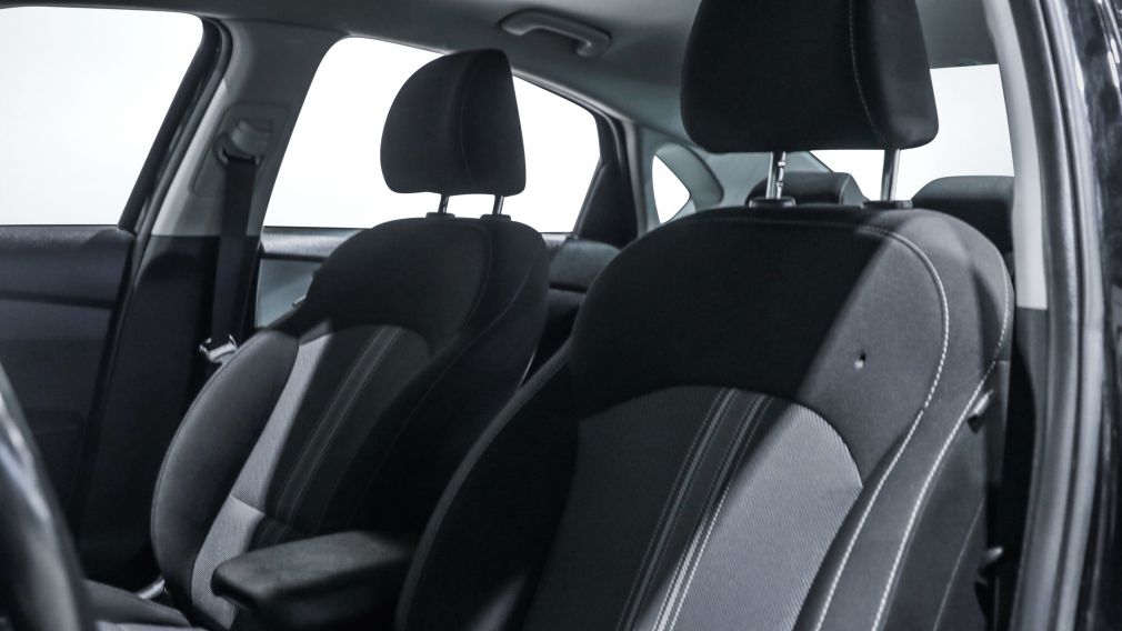 Kia Forte LX 2023 d&rsquo;occasion à vendre - 11