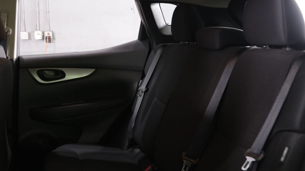 Nissan Qashqai S 2023 d&rsquo;occasion à vendre - 18