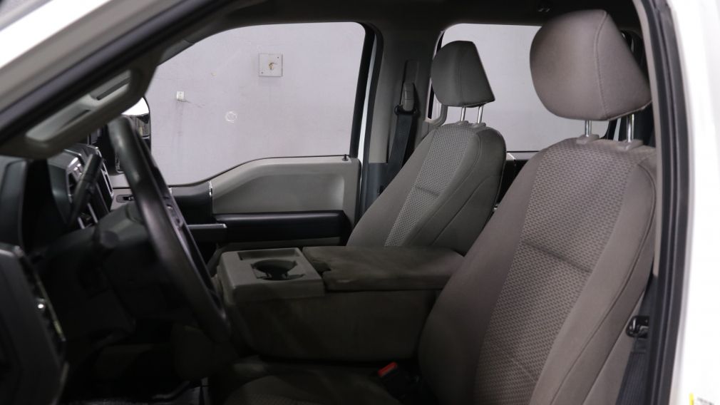 Ford F250SD XLT 2022 d&rsquo;occasion à vendre - 8