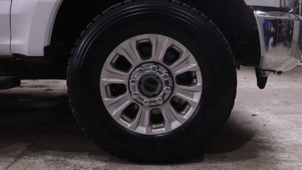 Ford F250SD XLT 2022 d&rsquo;occasion à vendre - 22