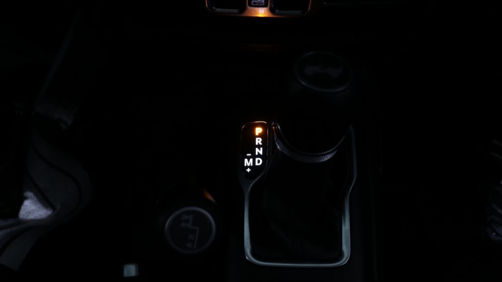 Jeep Wrangler Unlimited Sport 2021 d&rsquo;occasion à vendre - 17