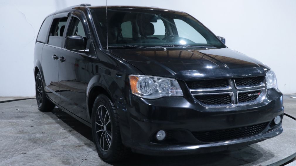 Dodge GR Caravan SXT Premium Plus 2019 d&rsquo;occasion à vendre - 1