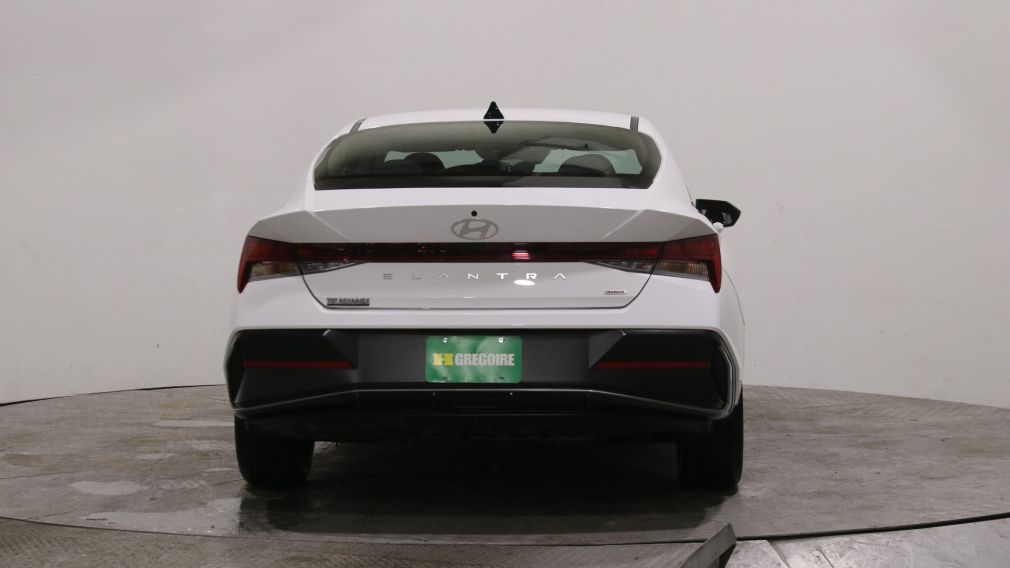 Hyundai Elantra Luxury 2025 d&rsquo;occasion à vendre - 6